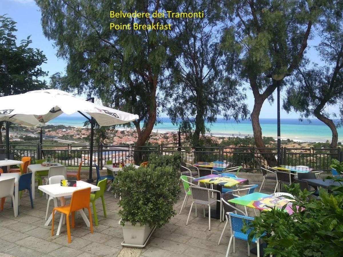 Case Vacanze Le Rose Campofelice Di Roccella Εξωτερικό φωτογραφία