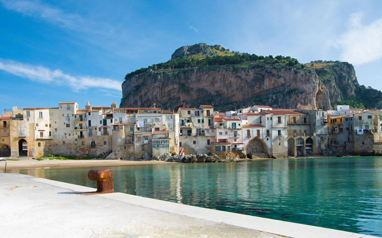 Case Vacanze Le Rose Campofelice Di Roccella Εξωτερικό φωτογραφία